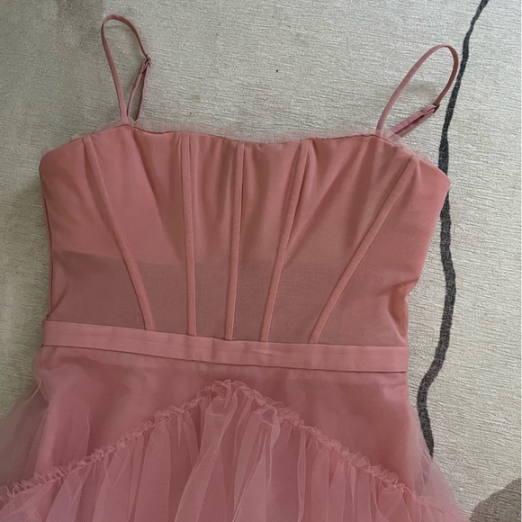 BCBG - Oly Tiered Ruffle Tulle Evening Gown, Bridal Rose - Picture 8 of 9